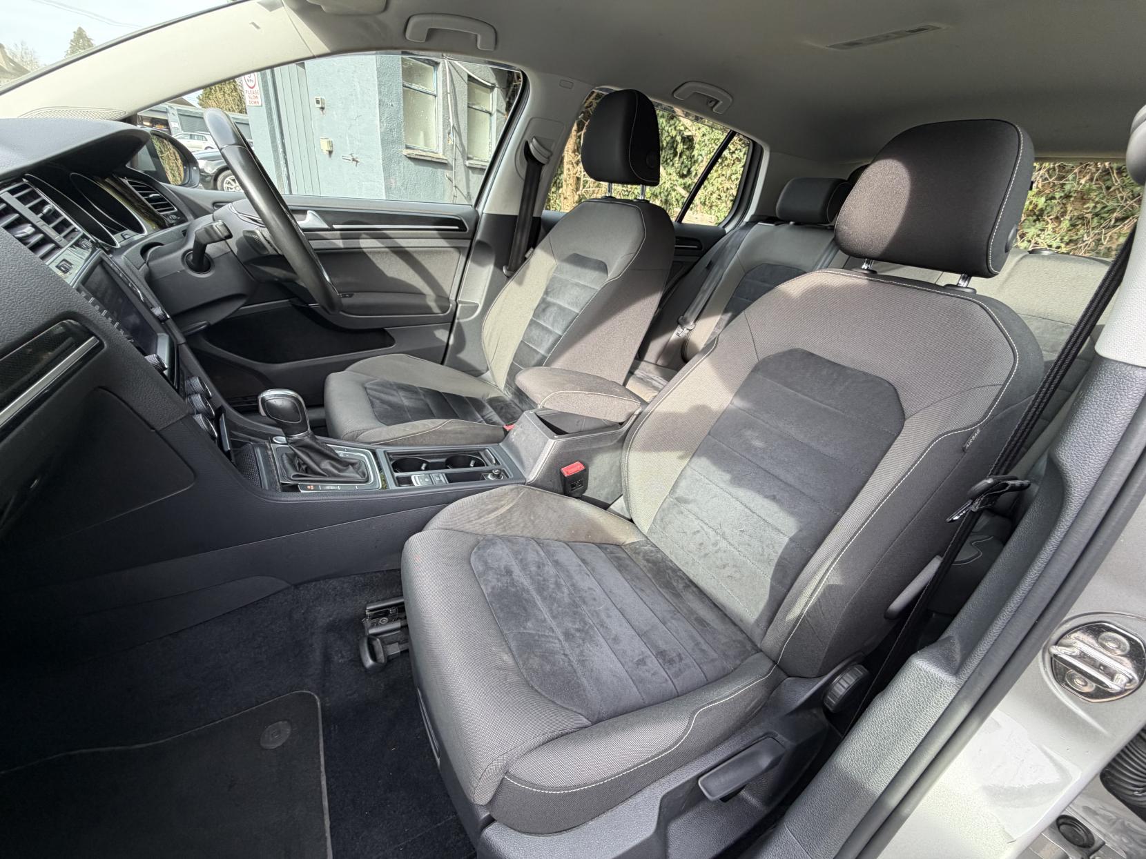 Volkswagen Golf 1.4 TSI BlueMotion Tech Match Hatchback 5dr Petrol DSG Euro 6 (s/s) (125 ps)