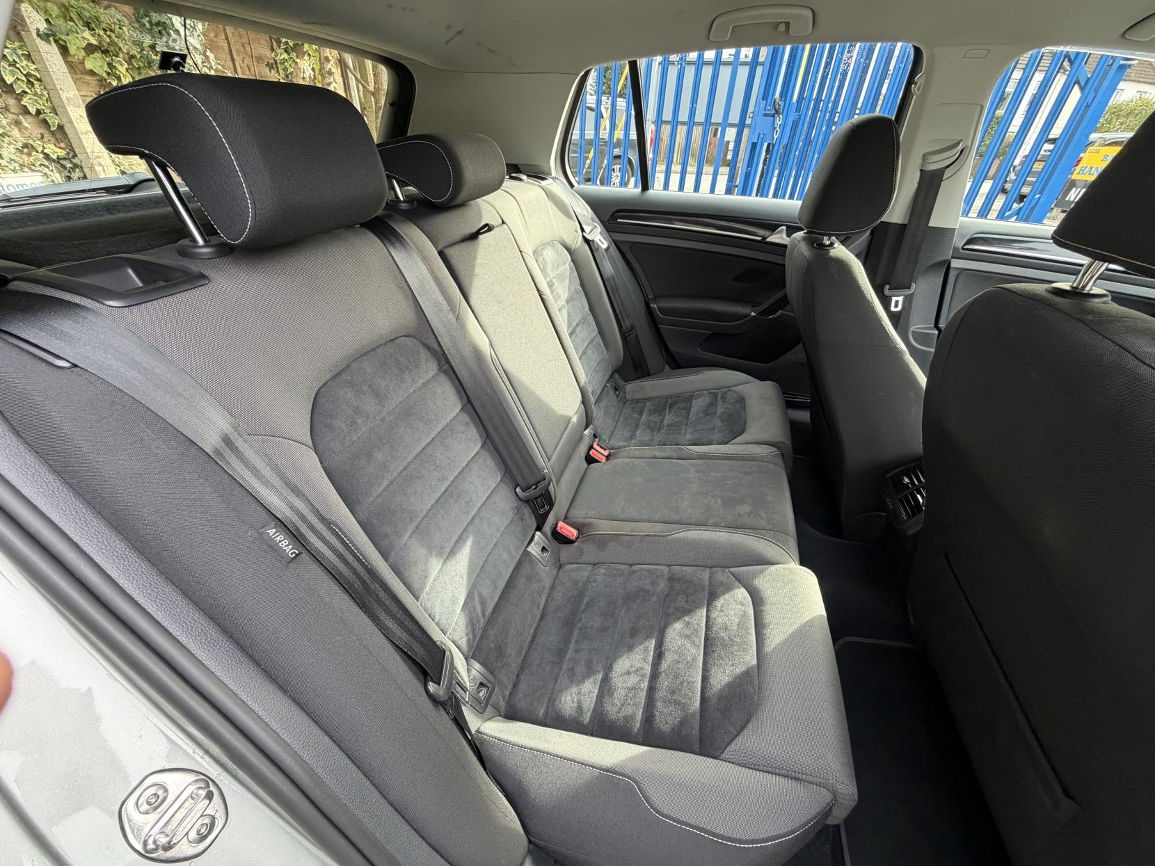 Volkswagen Golf 1.4 TSI BlueMotion Tech Match Hatchback 5dr Petrol DSG Euro 6 (s/s) (125 ps)