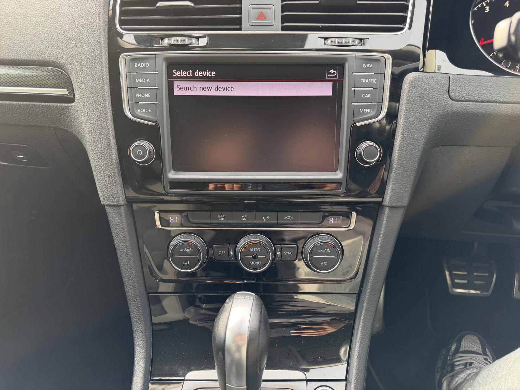 Volkswagen Golf 1.4 TSI BlueMotion Tech Match Hatchback 5dr Petrol DSG Euro 6 (s/s) (125 ps)