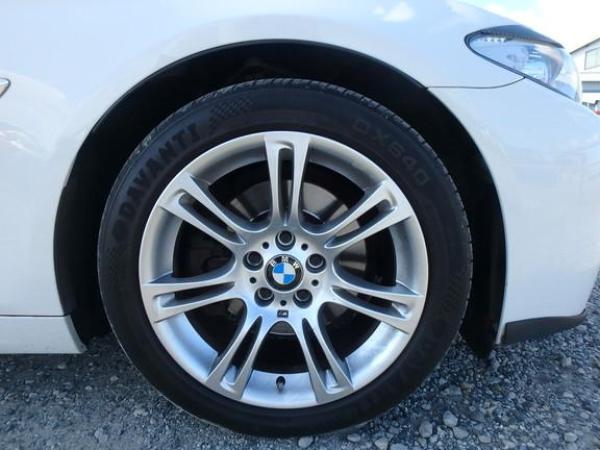 BMW 5 Series 2.0 520i SE Touring 5dr Petrol Auto Euro 5 (s/s) (184 ps)