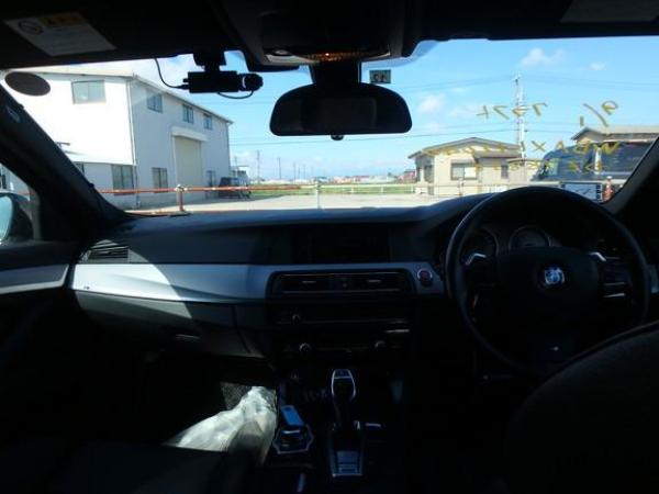 BMW 5 Series 2.0 520i SE Touring 5dr Petrol Auto Euro 5 (s/s) (184 ps)