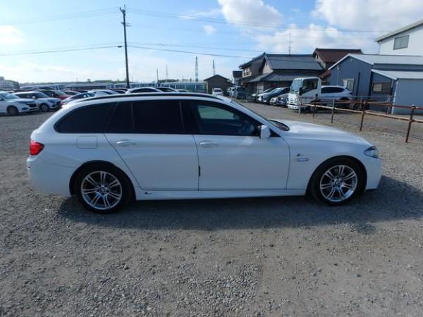 BMW 5 Series 2.0 520i SE Touring 5dr Petrol Auto Euro 5 (s/s) (184 ps)