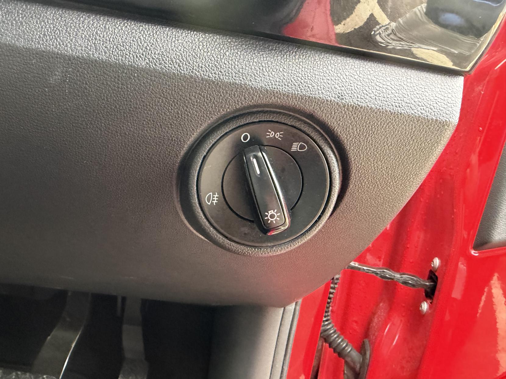 Volkswagen up! 1.0 High up! Hatchback 5dr Petrol ASG Euro 6 (75 ps)