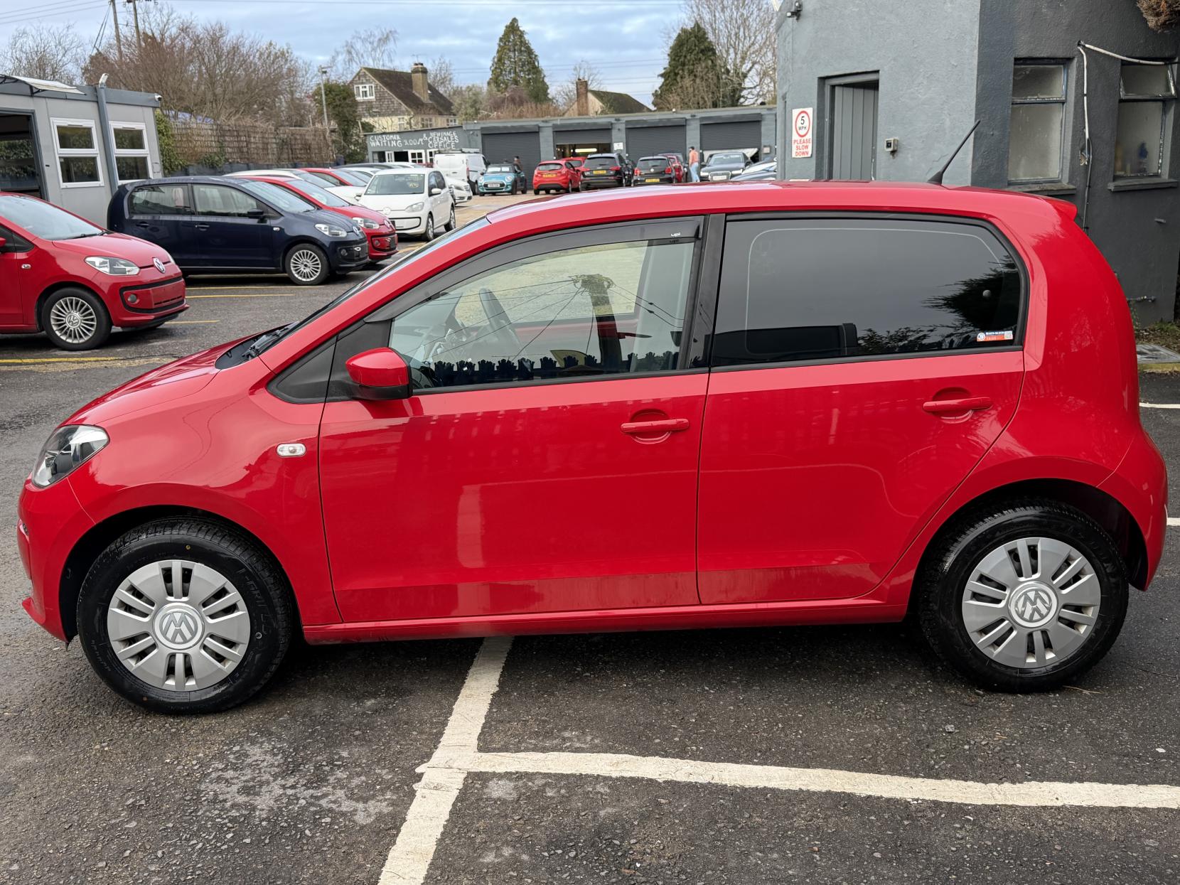 Volkswagen up! 1.0 High up! Hatchback 5dr Petrol ASG Euro 6 (75 ps)
