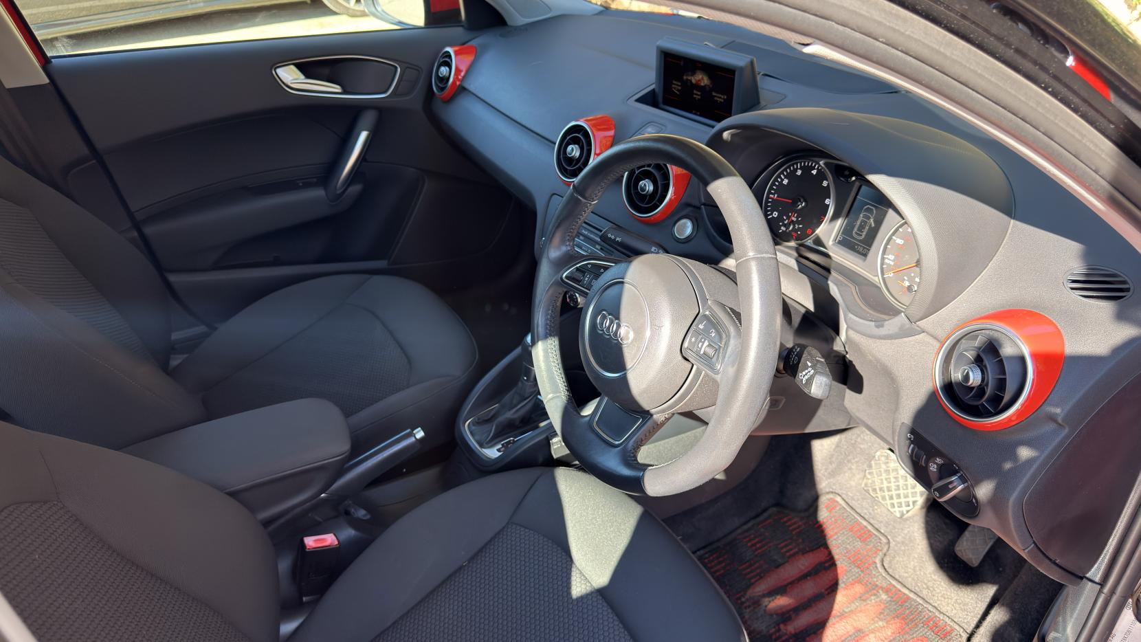 Audi A1 1.4 TFSI Sport Sportback 5dr Petrol S Tronic Euro 5 (s/s) (122 ps)