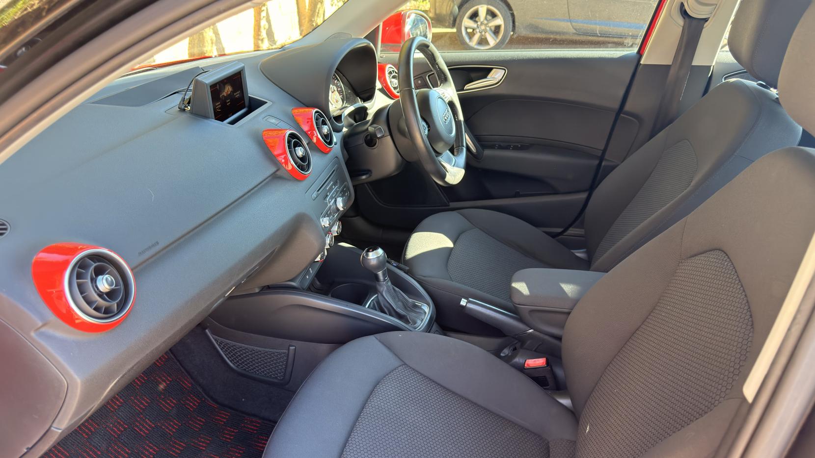 Audi A1 1.4 TFSI Sport Sportback 5dr Petrol S Tronic Euro 5 (s/s) (122 ps)