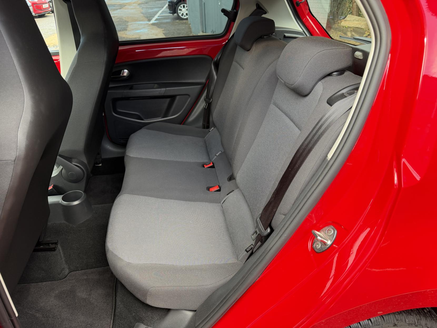 Volkswagen up! 1.0 High up! Hatchback 5dr Petrol ASG Euro 6 (75 ps)