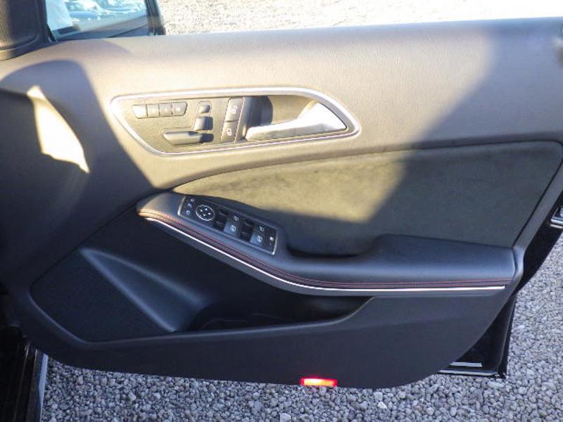 Mercedes-Benz A Class 1.6 A180 BlueEfficiency Sport Hatchback 5dr Petrol 7G-DCT Euro 6 (s/s) (122 ps)