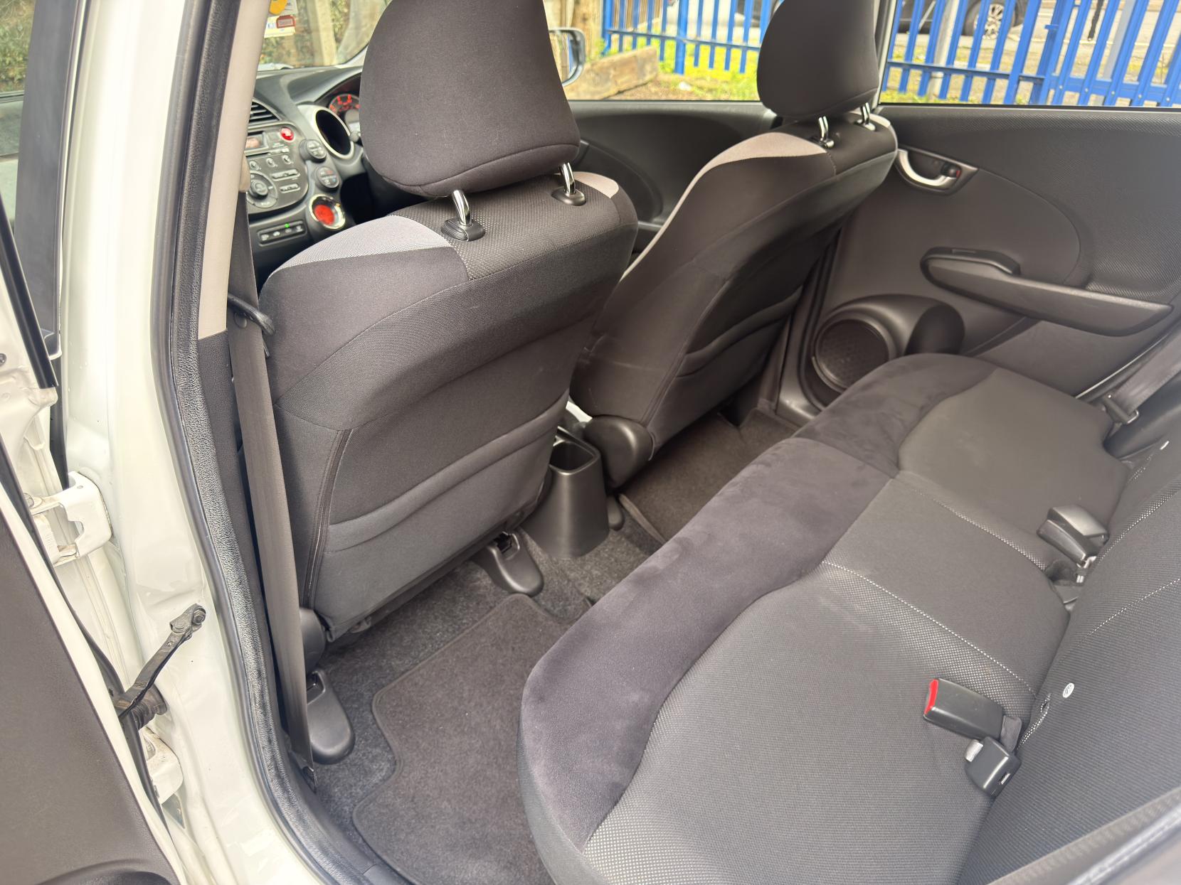 Honda Jazz 1.4 i-VTEC Si Hatchback 5dr Petrol Manual Euro 5 (99 ps)