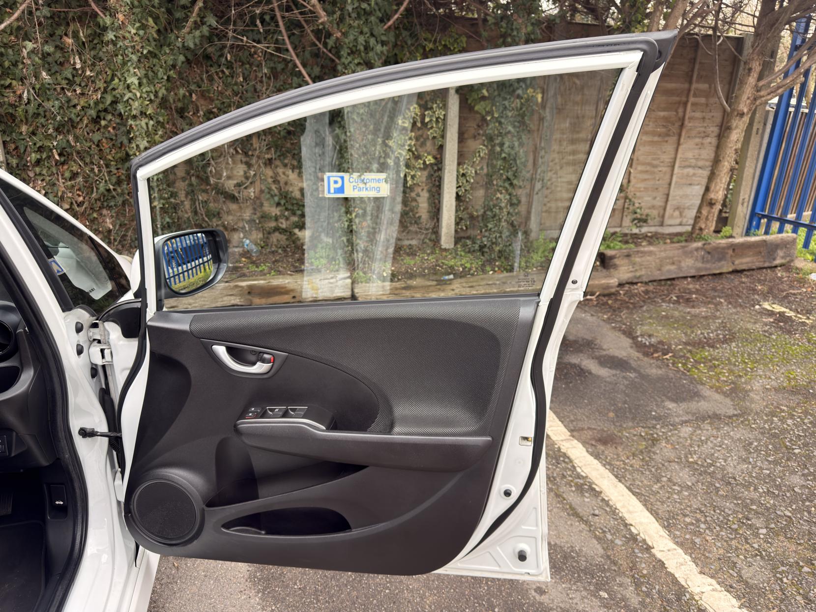 Honda Jazz 1.4 i-VTEC Si Hatchback 5dr Petrol Manual Euro 5 (99 ps)