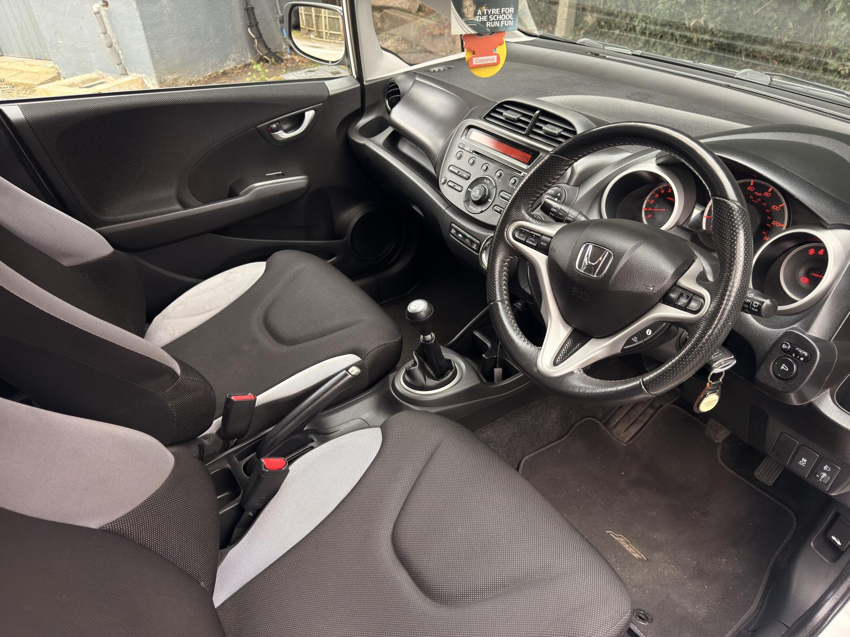 Honda Jazz 1.4 i-VTEC Si Hatchback 5dr Petrol Manual Euro 5 (99 ps)