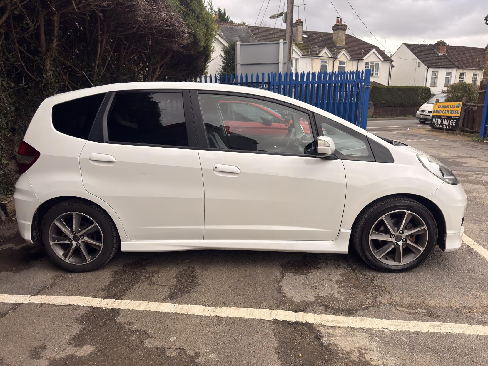 Honda Jazz 1.4 i-VTEC Si Hatchback 5dr Petrol Manual Euro 5 (99 ps)