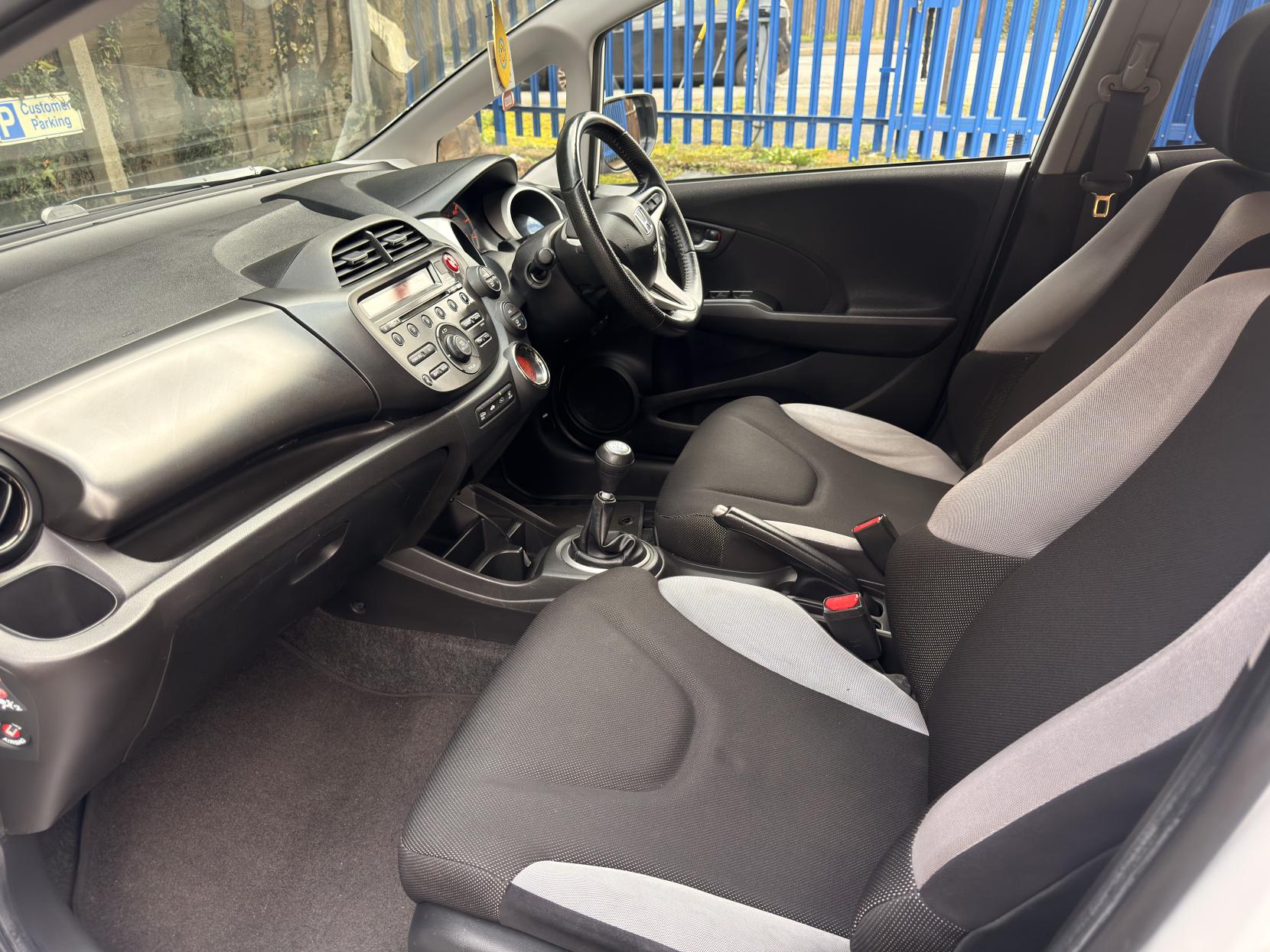 Honda Jazz 1.4 i-VTEC Si Hatchback 5dr Petrol Manual Euro 5 (99 ps)