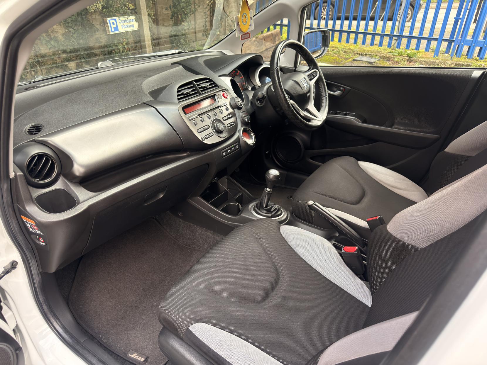 Honda Jazz 1.4 i-VTEC Si Hatchback 5dr Petrol Manual Euro 5 (99 ps)