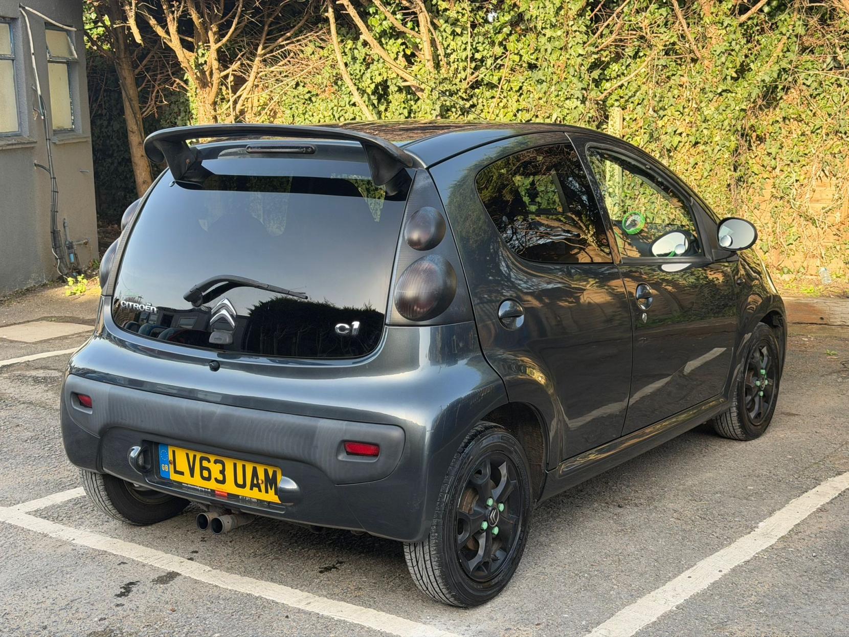 Citroen C1 1.0i VTR+ Hatchback 5dr Petrol EGS5 Euro 5 (68 ps)