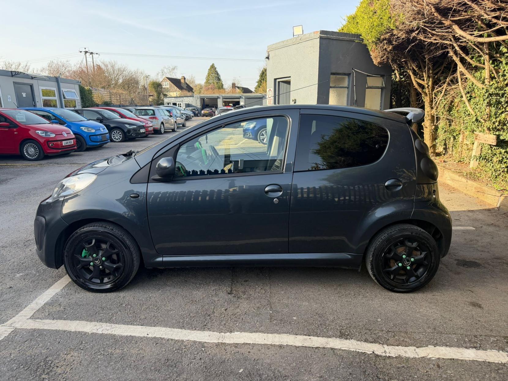 Citroen C1 1.0i VTR+ Hatchback 5dr Petrol EGS5 Euro 5 (68 ps)