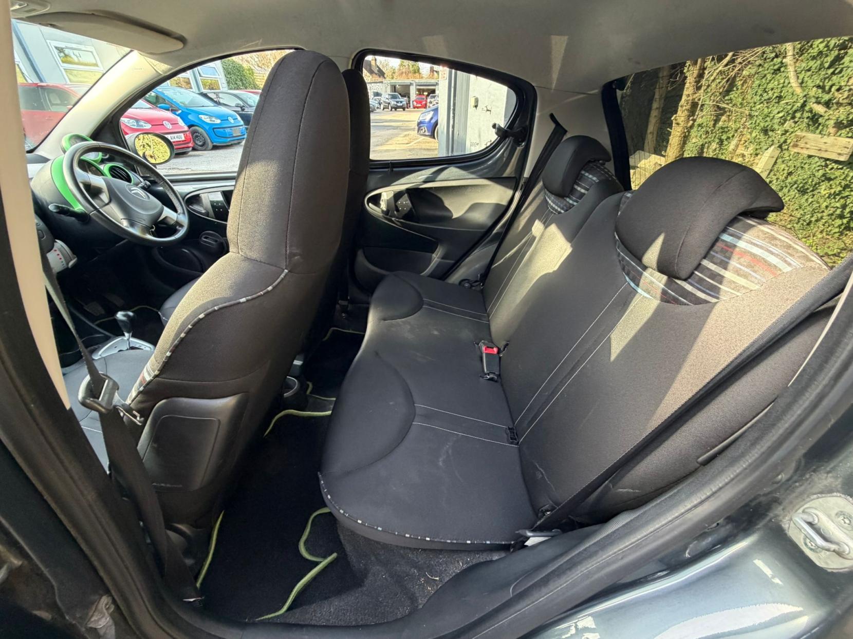 Citroen C1 1.0i VTR+ Hatchback 5dr Petrol EGS5 Euro 5 (68 ps)