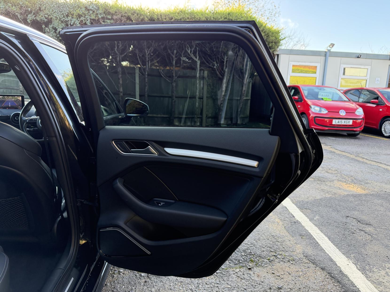 Audi S3 2.0 TFSI Sportback 5dr Petrol S Tronic quattro Euro 6 (s/s) (300 ps)