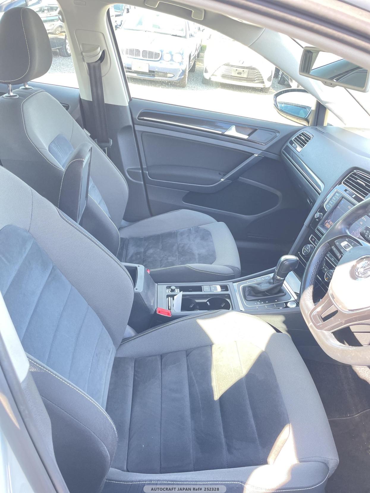 Volkswagen Golf 1.4 TSI BlueMotion Tech Match Hatchback 5dr Petrol DSG Euro 6 (s/s) (125 ps)