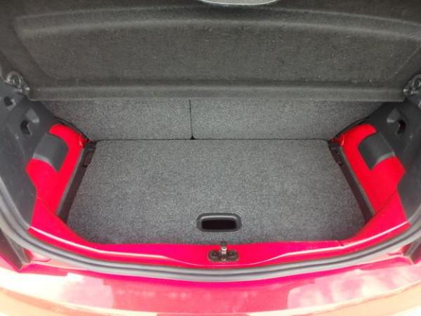 Volkswagen up! 1.0 High up! Hatchback 5dr Petrol ASG Euro 6 (75 ps)