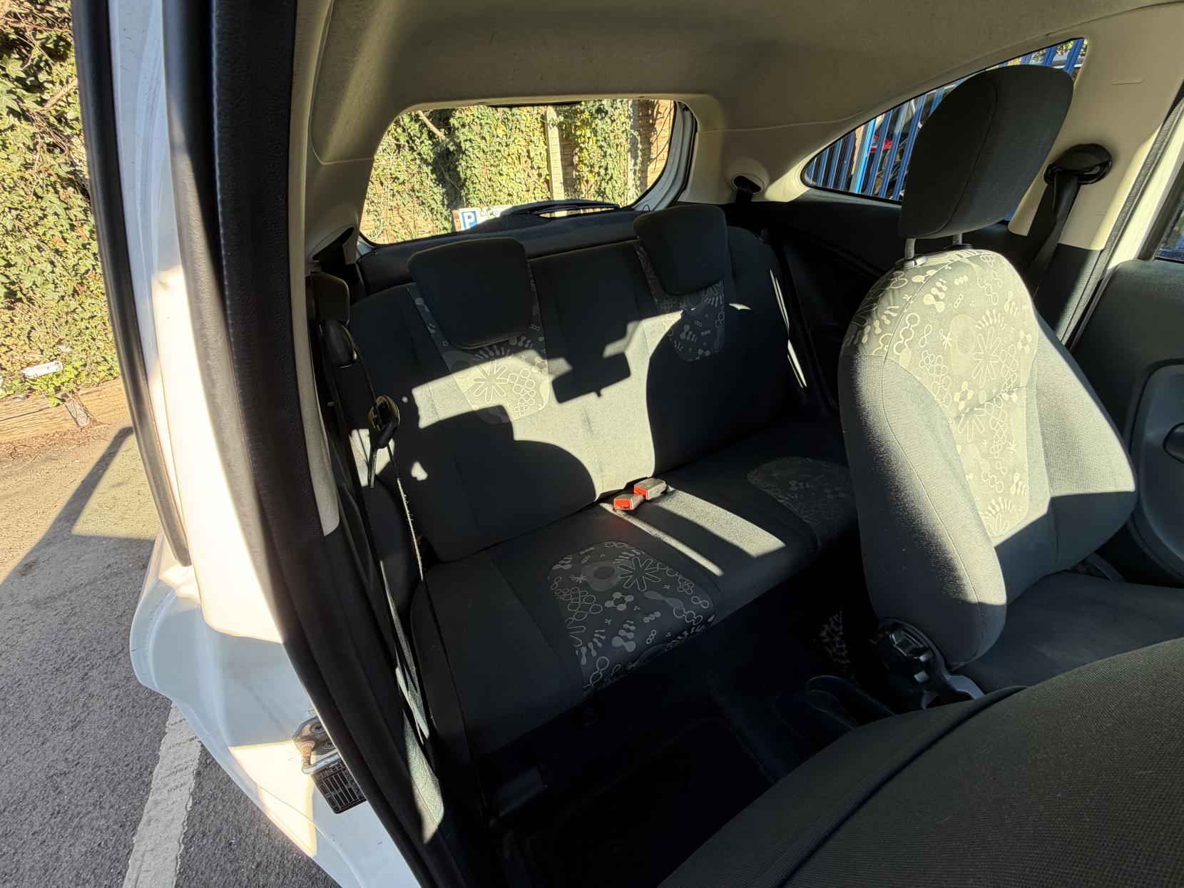 Ford Ka 1.2 Edge Hatchback 3dr Petrol Manual Euro 5 (s/s) (69 ps)