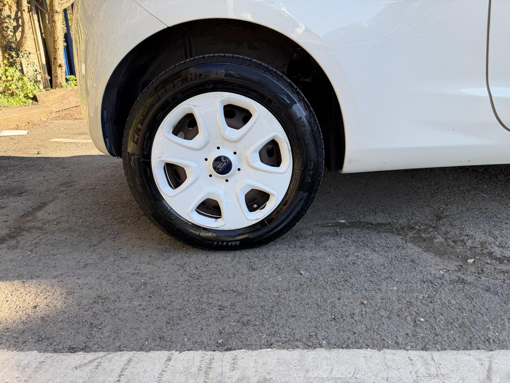 Ford Ka 1.2 Edge Hatchback 3dr Petrol Manual Euro 5 (s/s) (69 ps)