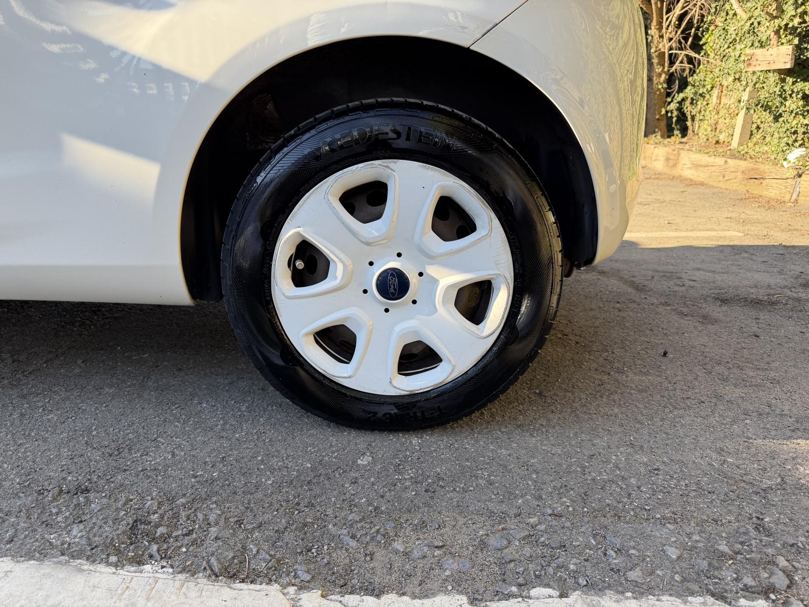 Ford Ka 1.2 Edge Hatchback 3dr Petrol Manual Euro 5 (s/s) (69 ps)