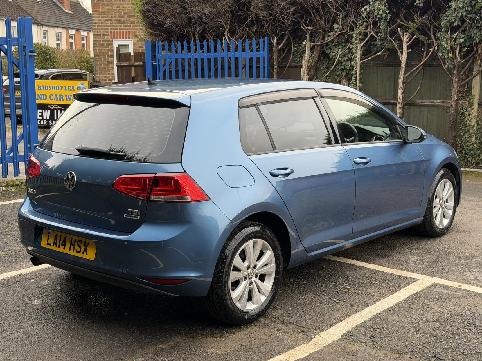 Volkswagen Golf 1.2 TSI BlueMotion Tech S Hatchback 5dr Petrol DSG Euro 5 (s/s) (105 ps)