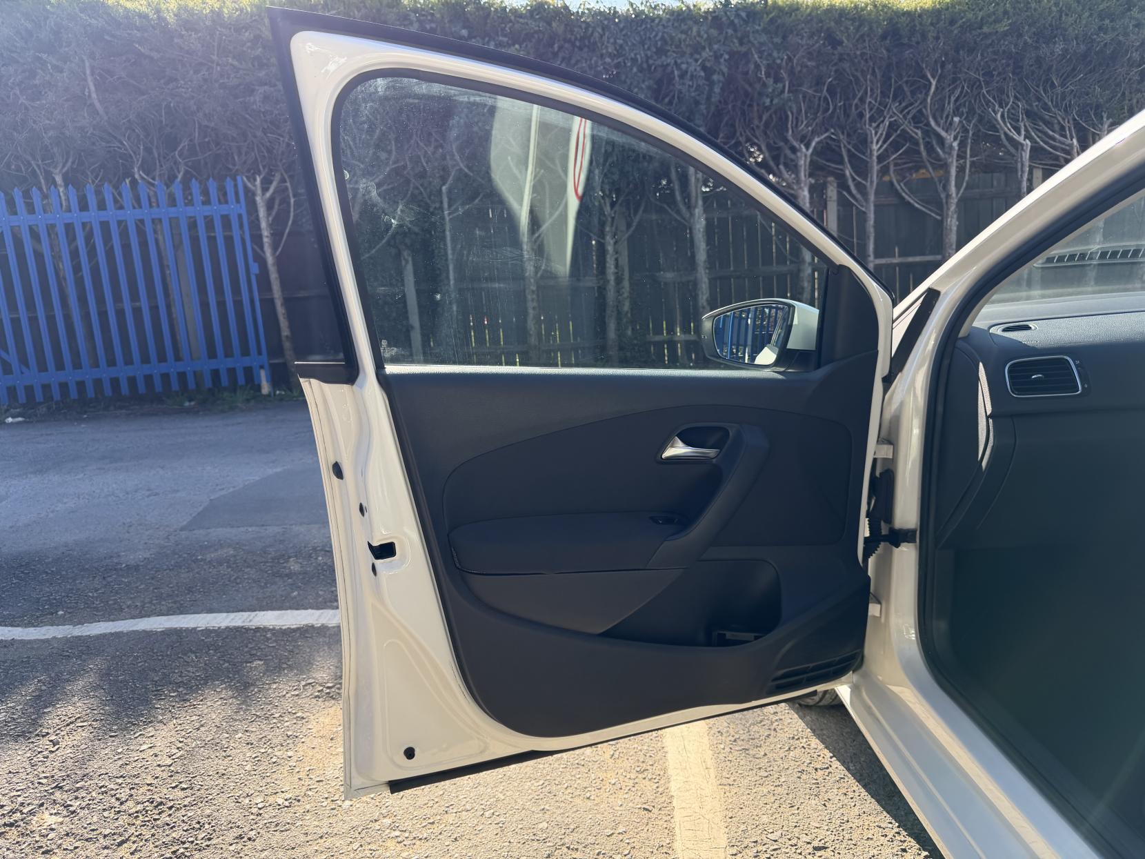 Volkswagen Polo 1.2 TSI BlueMotion Tech Match Hatchback 5dr Petrol DSG Euro 6 (s/s) (90 ps)