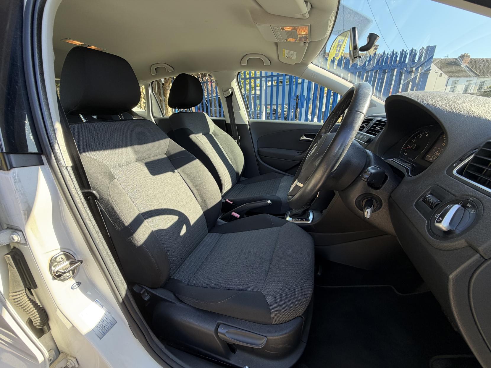 Volkswagen Polo 1.2 TSI BlueMotion Tech Match Hatchback 5dr Petrol DSG Euro 6 (s/s) (90 ps)