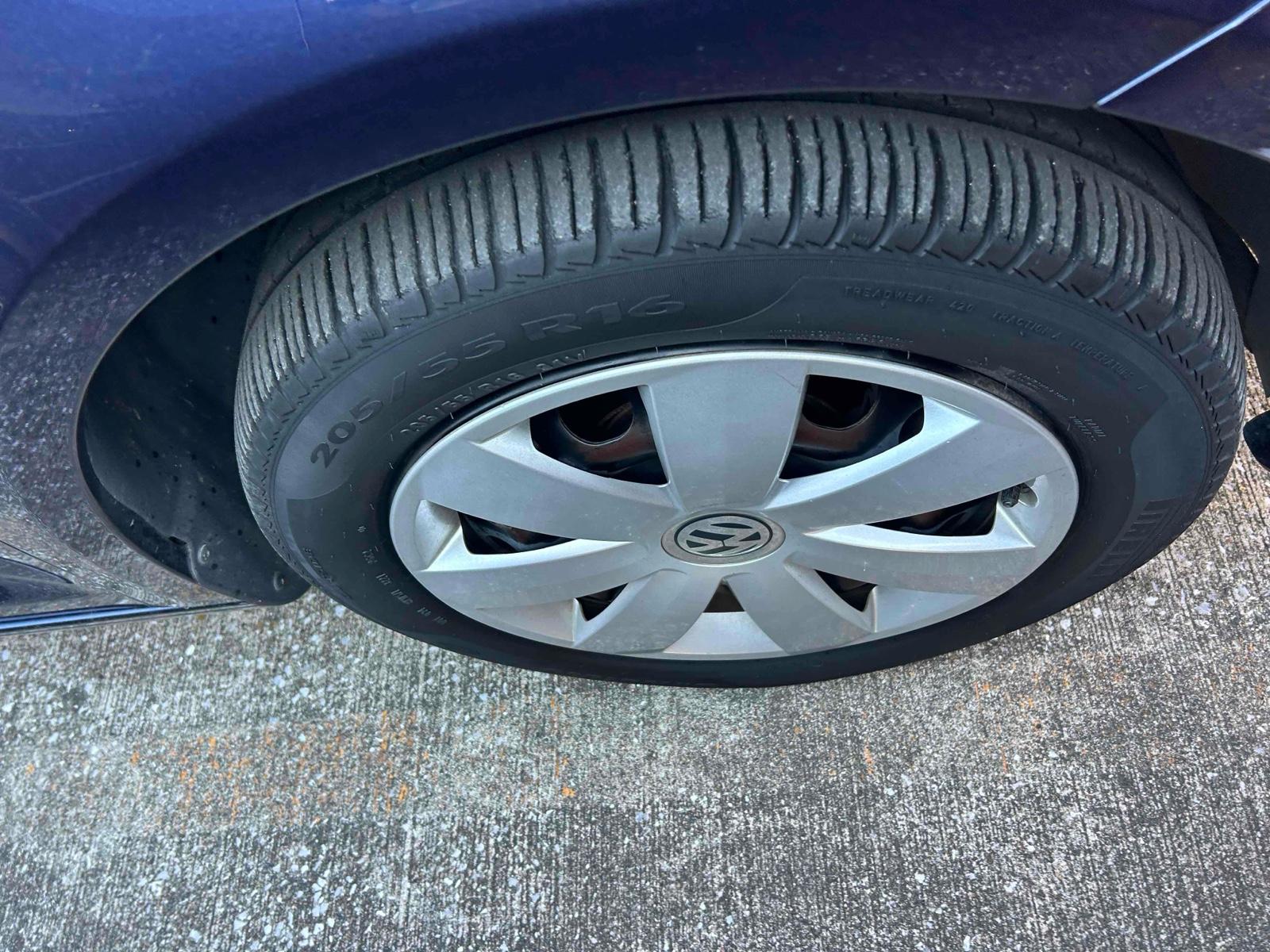 Volkswagen Touran 1.4 TSI SE MPV 5dr Petrol DSG Euro 5 (140 ps)