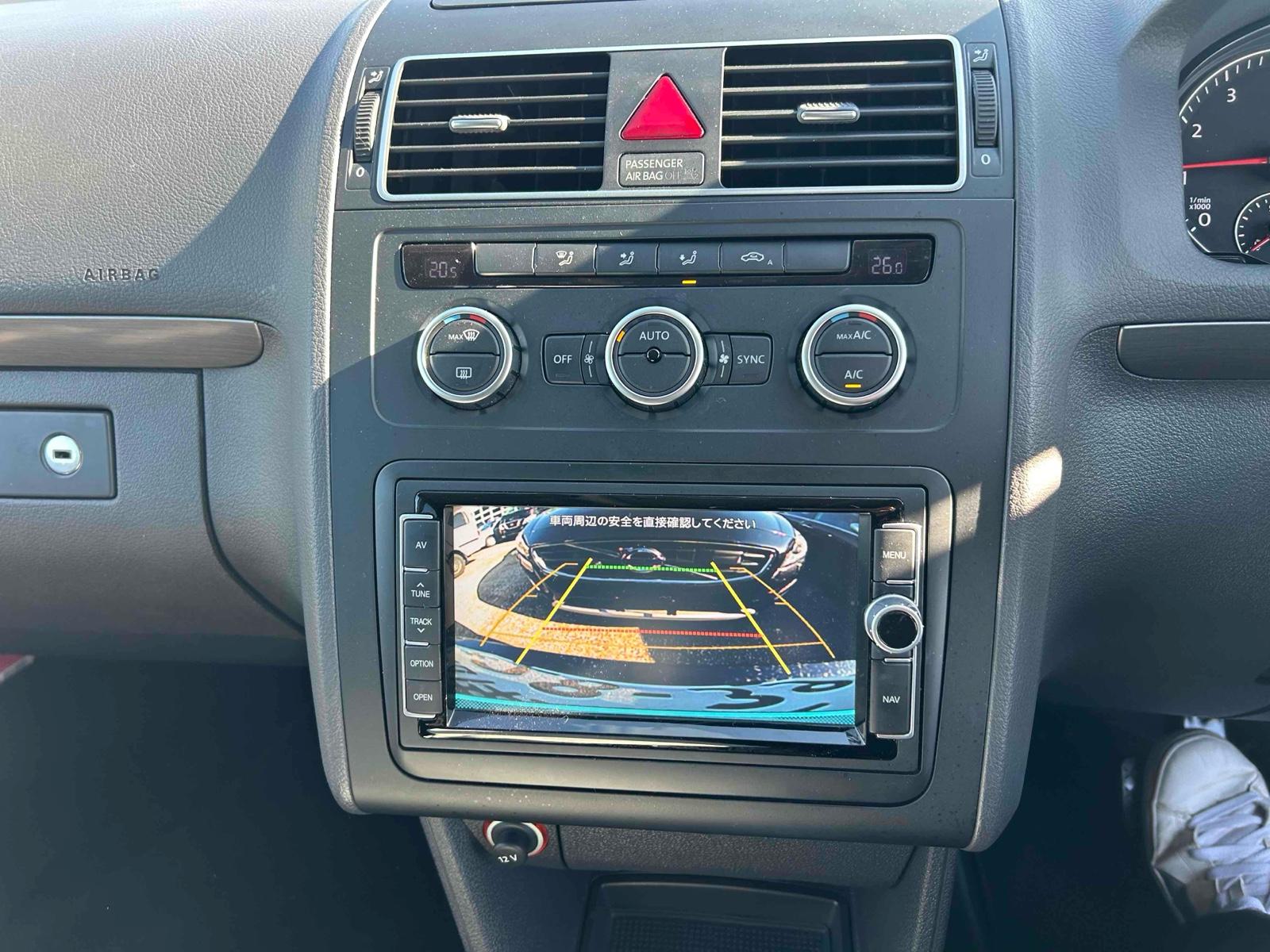 Volkswagen Touran 1.4 TSI SE MPV 5dr Petrol DSG Euro 5 (140 ps)