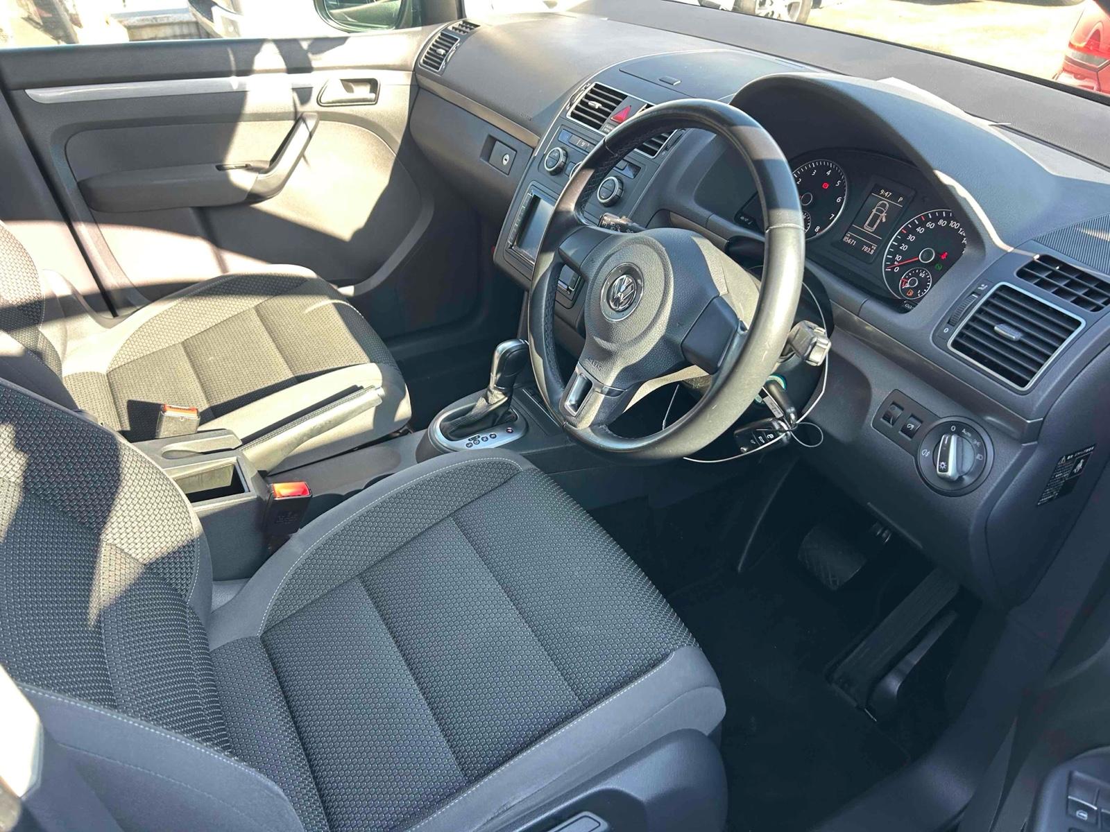 Volkswagen Touran 1.4 TSI SE MPV 5dr Petrol DSG Euro 5 (140 ps)