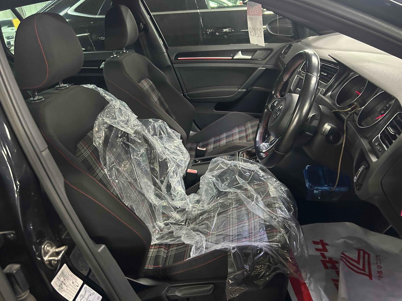 Volkswagen Golf 2.0 TSI BlueMotion Tech GTI Hatchback 5dr Petrol DSG Euro 6 (s/s) (220 ps)