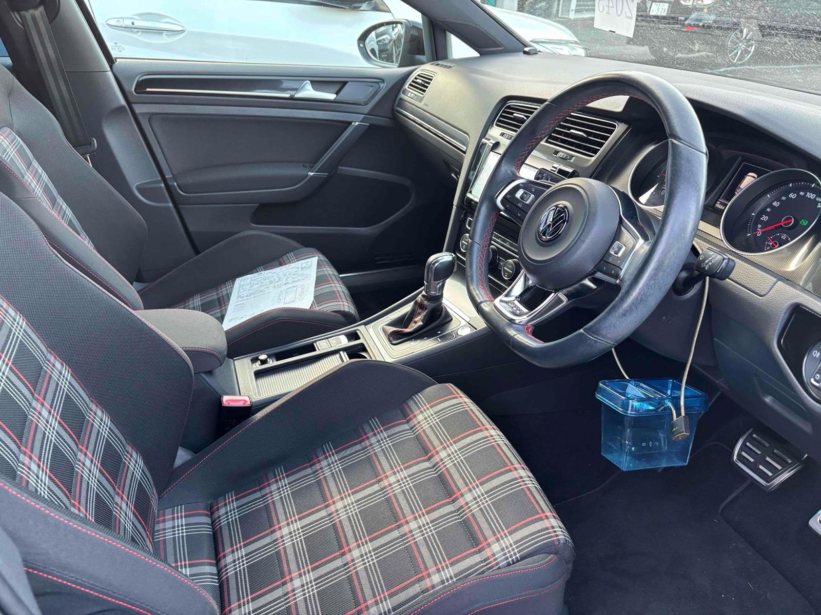 Volkswagen Golf 2.0 TSI BlueMotion Tech GTI Hatchback 5dr Petrol DSG Euro 6 (s/s) (220 ps)