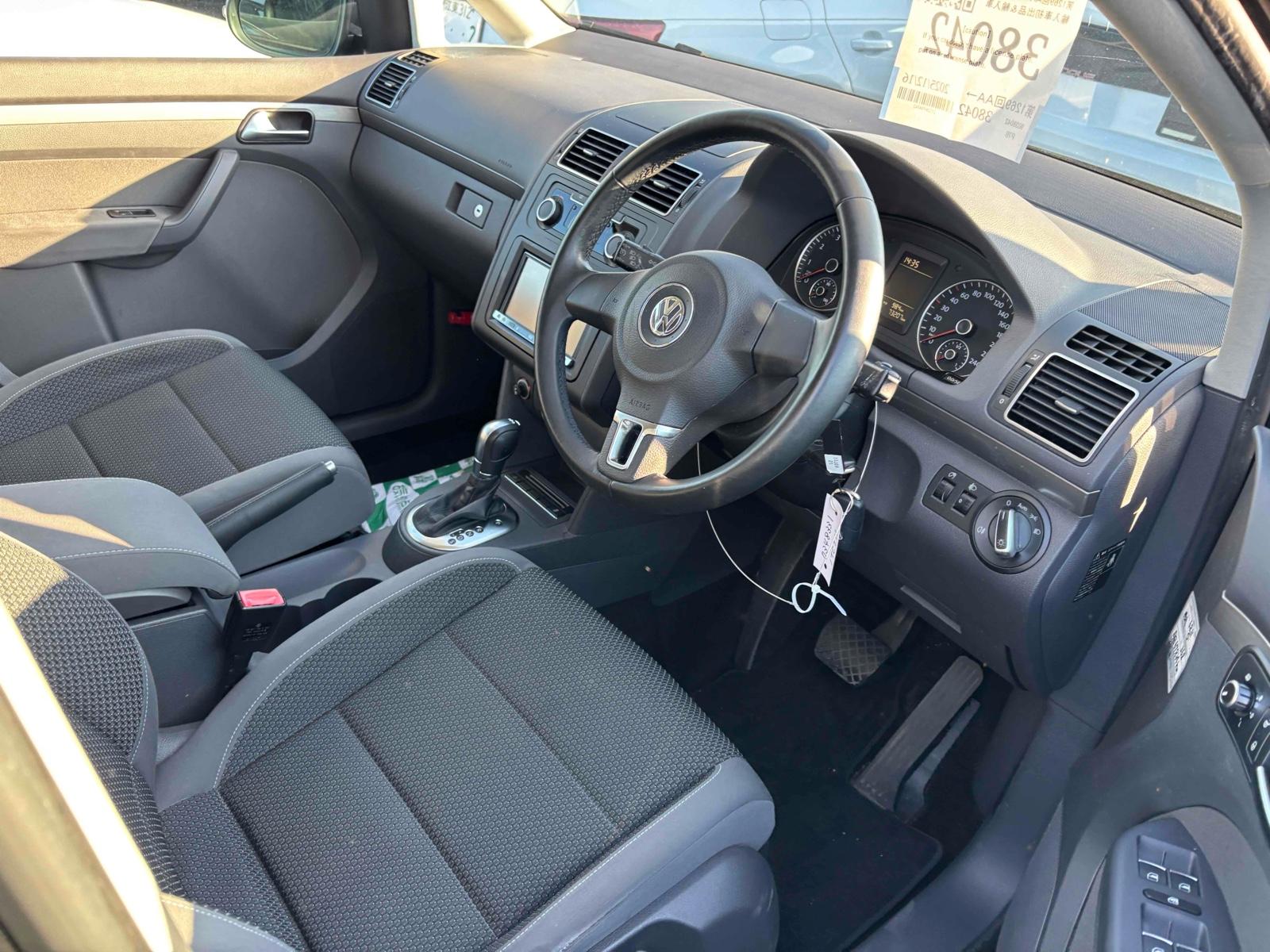 Volkswagen Touran 1.4 TSI SE MPV 5dr Petrol DSG Euro 5 (140 ps)