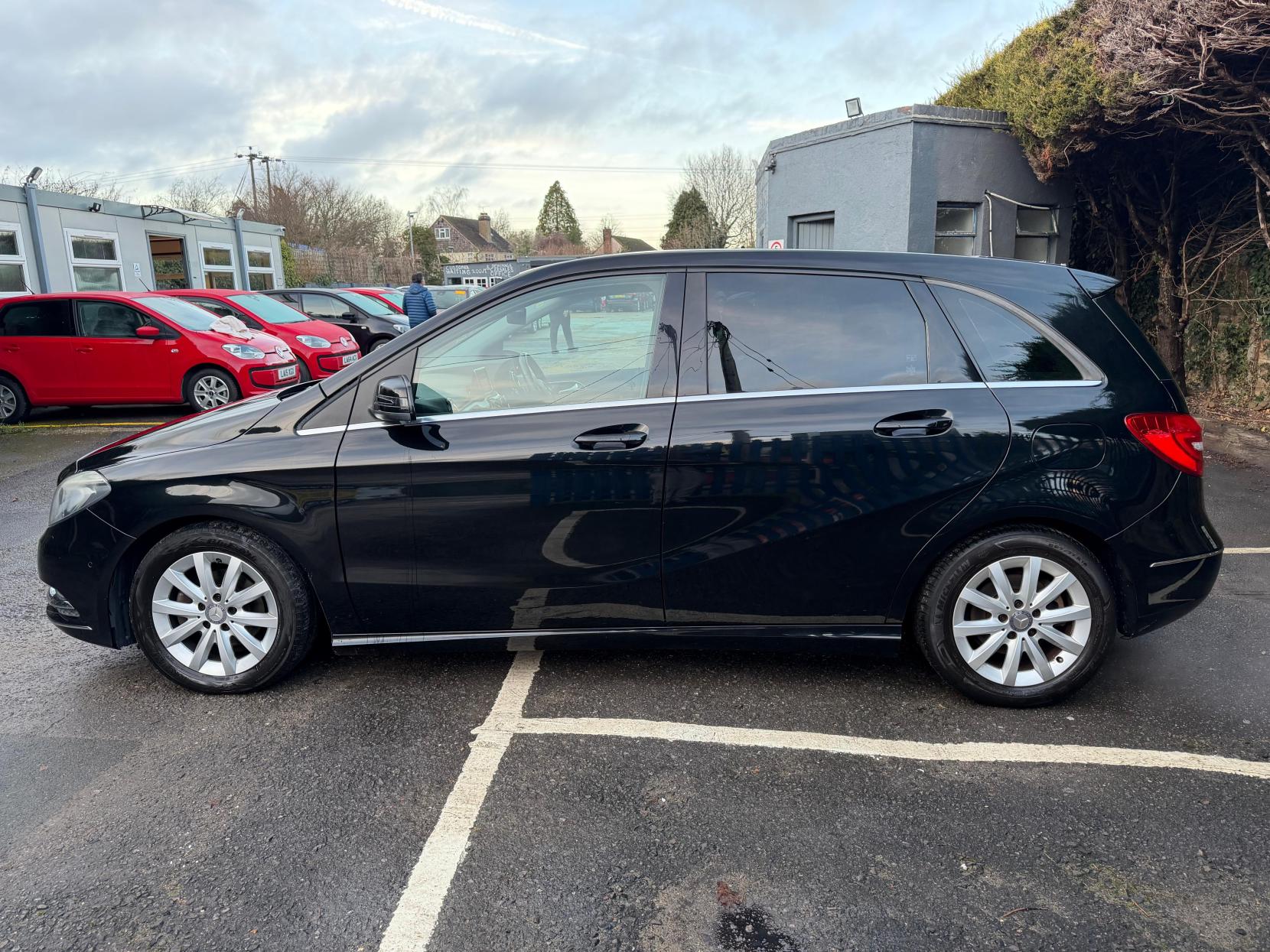 Mercedes-Benz B Class 1.6 B180 SE MPV 5dr Petrol 7G-DCT Euro 6 (s/s) (122 ps)