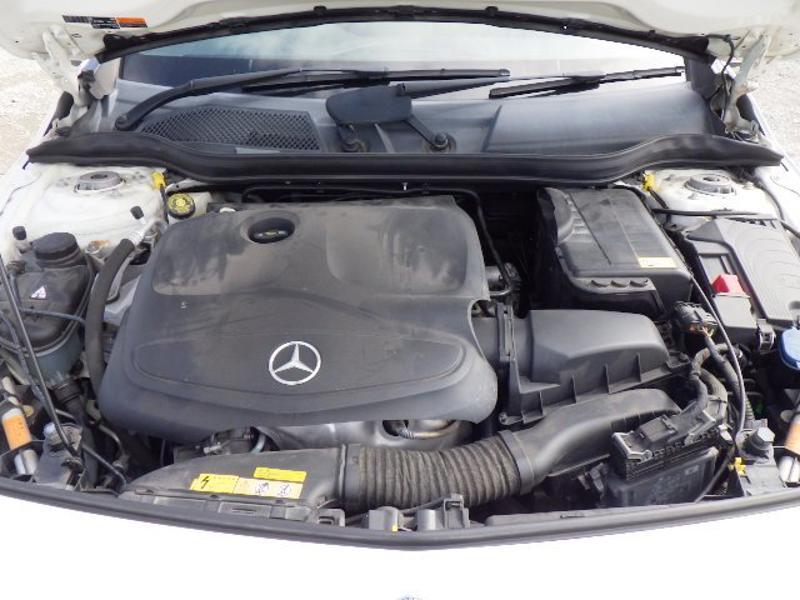 Mercedes-Benz A Class 1.6 A180 BlueEfficiency SE Hatchback 5dr Petrol 7G-DCT Euro 6 (s/s) (122 ps)