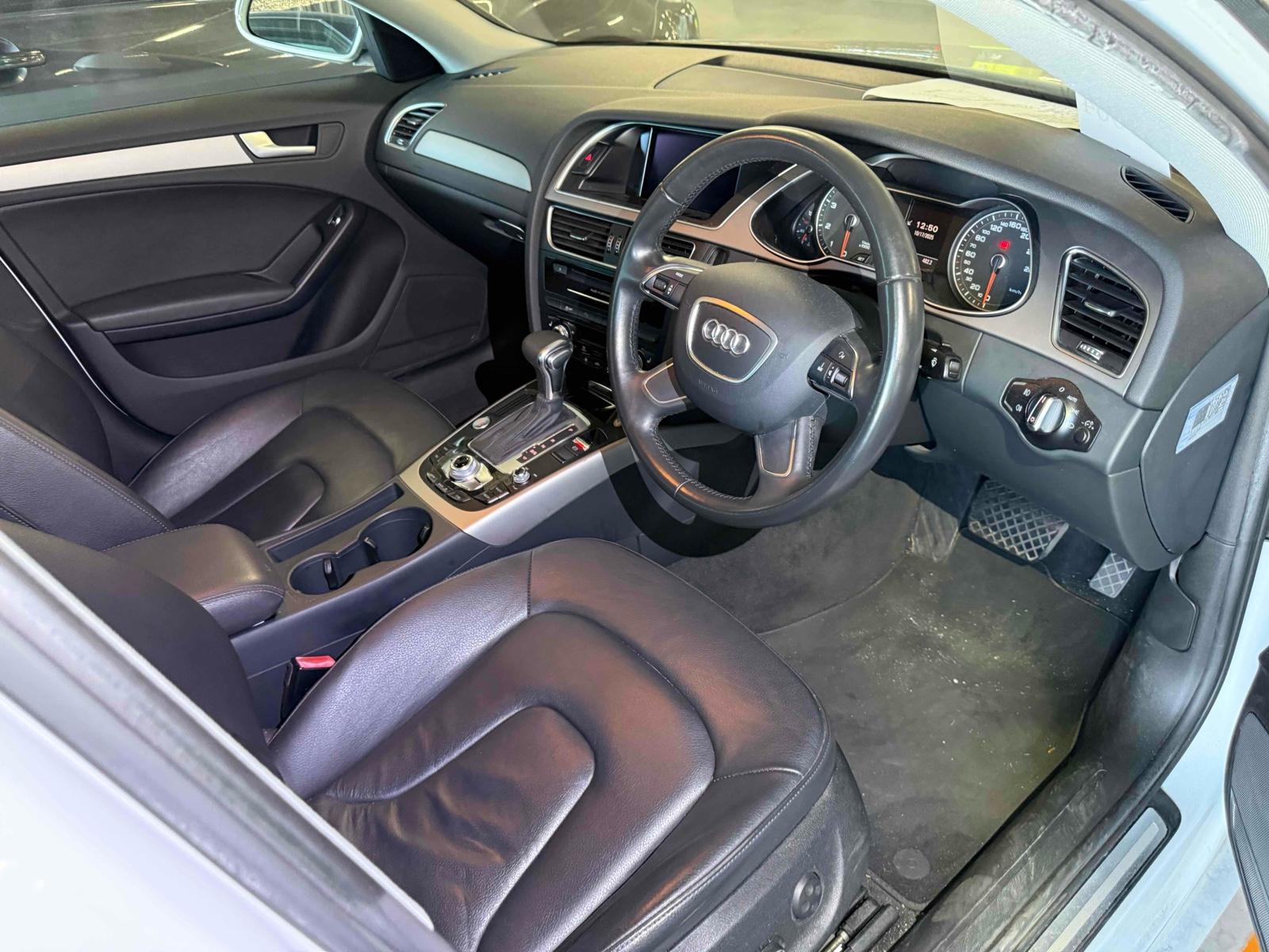 Audi A4 2.0 TFSI SE Saloon 4dr Petrol S Tronic quattro Euro 5 (s/s) (211 ps)