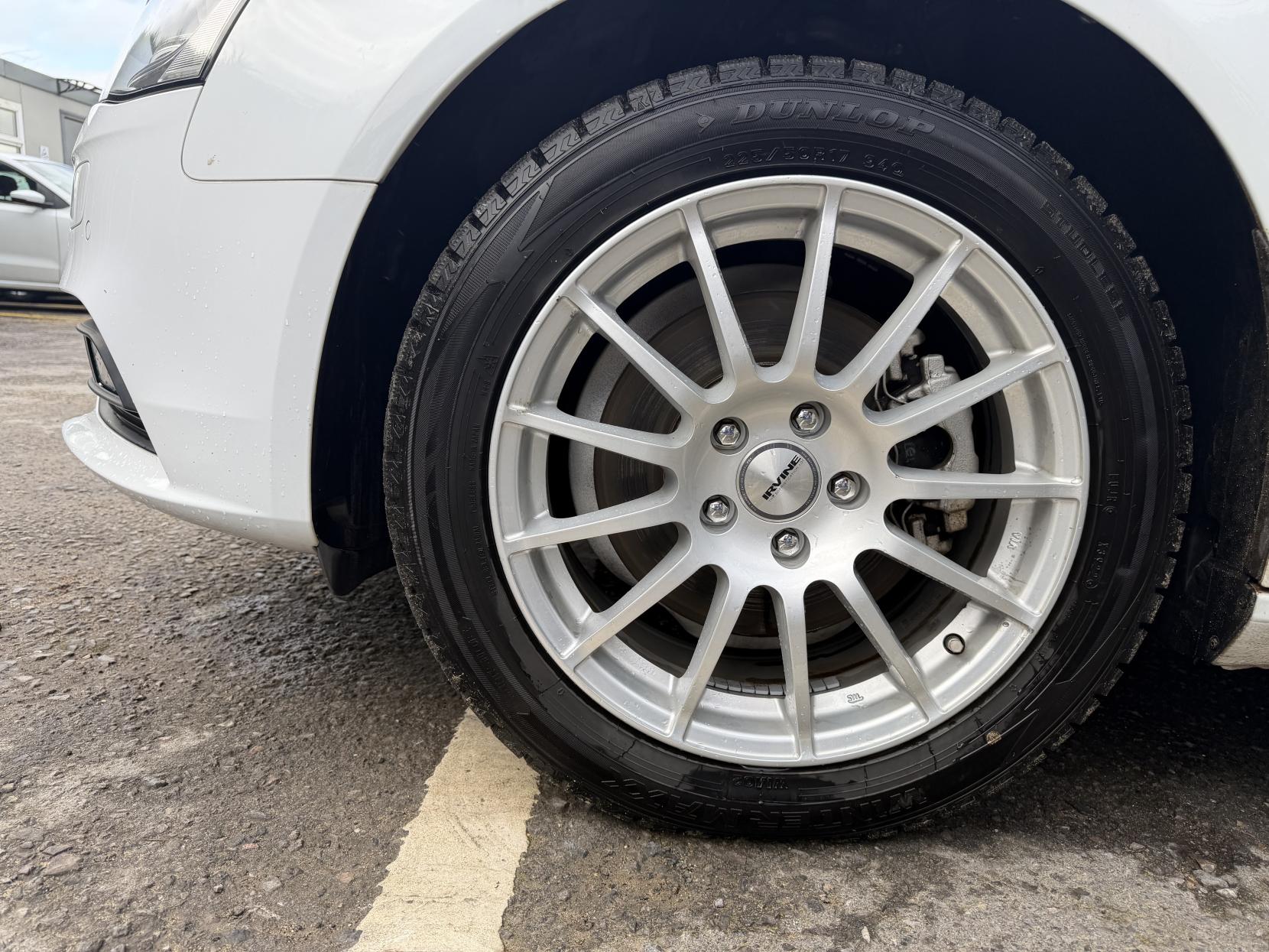 Audi A4 2.0 TFSI SE Saloon 4dr Petrol S Tronic quattro Euro 5 (s/s) (211 ps)