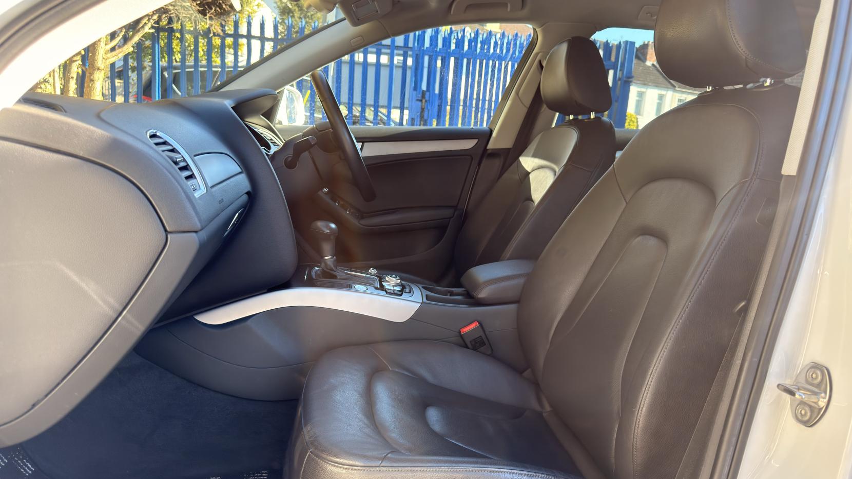 Audi A4 Avant 2.0 TFSI SE Estate 5dr Petrol Multitronic Euro 5 (s/s) (211 ps)