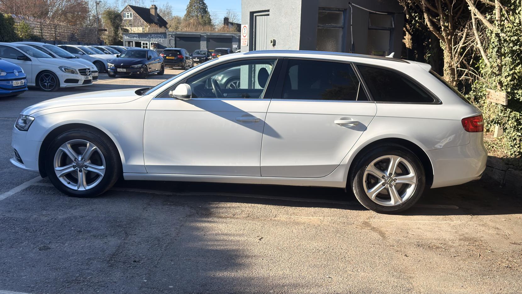 Audi A4 Avant 2.0 TFSI SE Estate 5dr Petrol Multitronic Euro 5 (s/s) (211 ps)