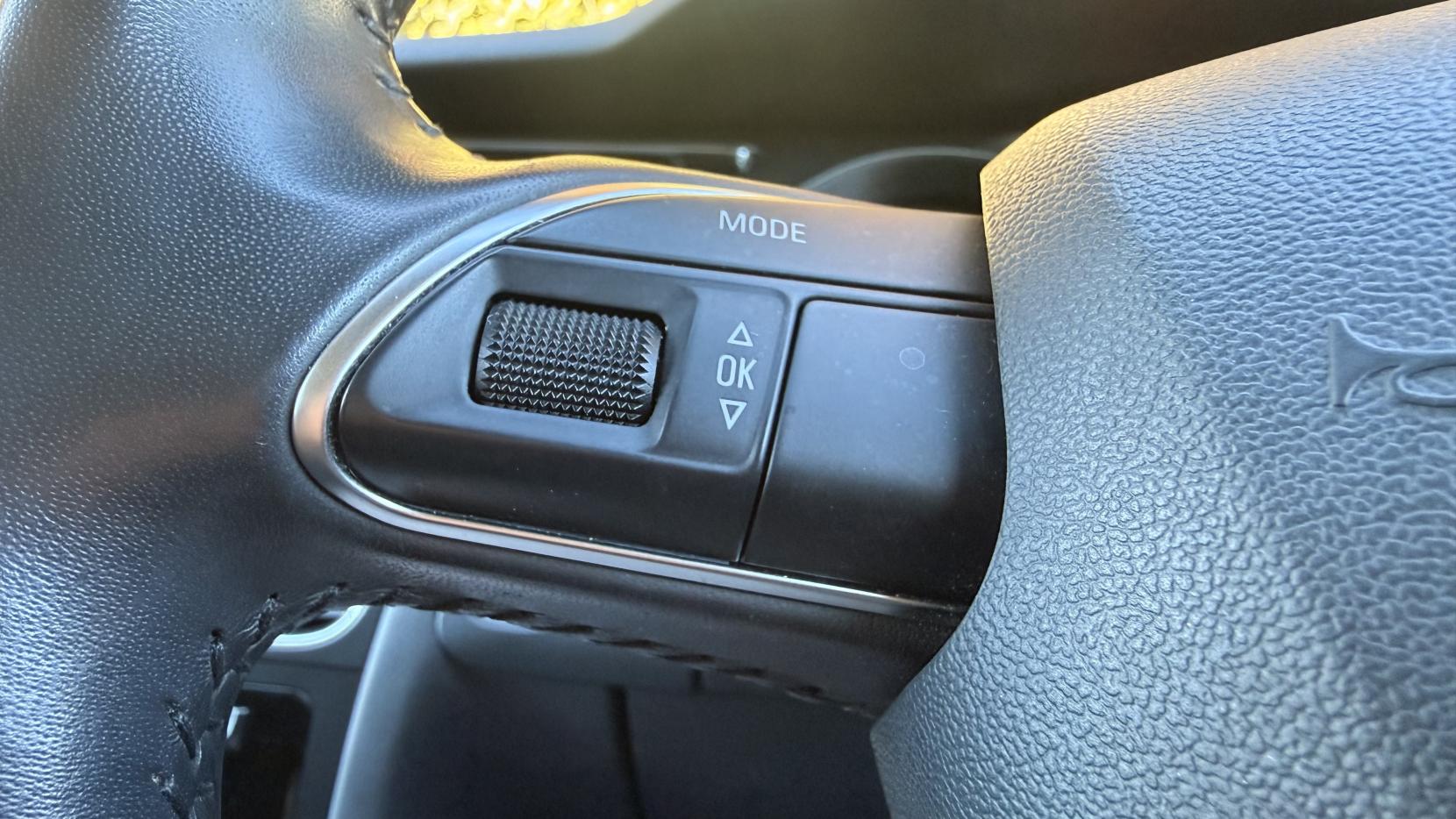 Audi A4 Avant 2.0 TFSI SE Estate 5dr Petrol Multitronic Euro 5 (s/s) (211 ps)