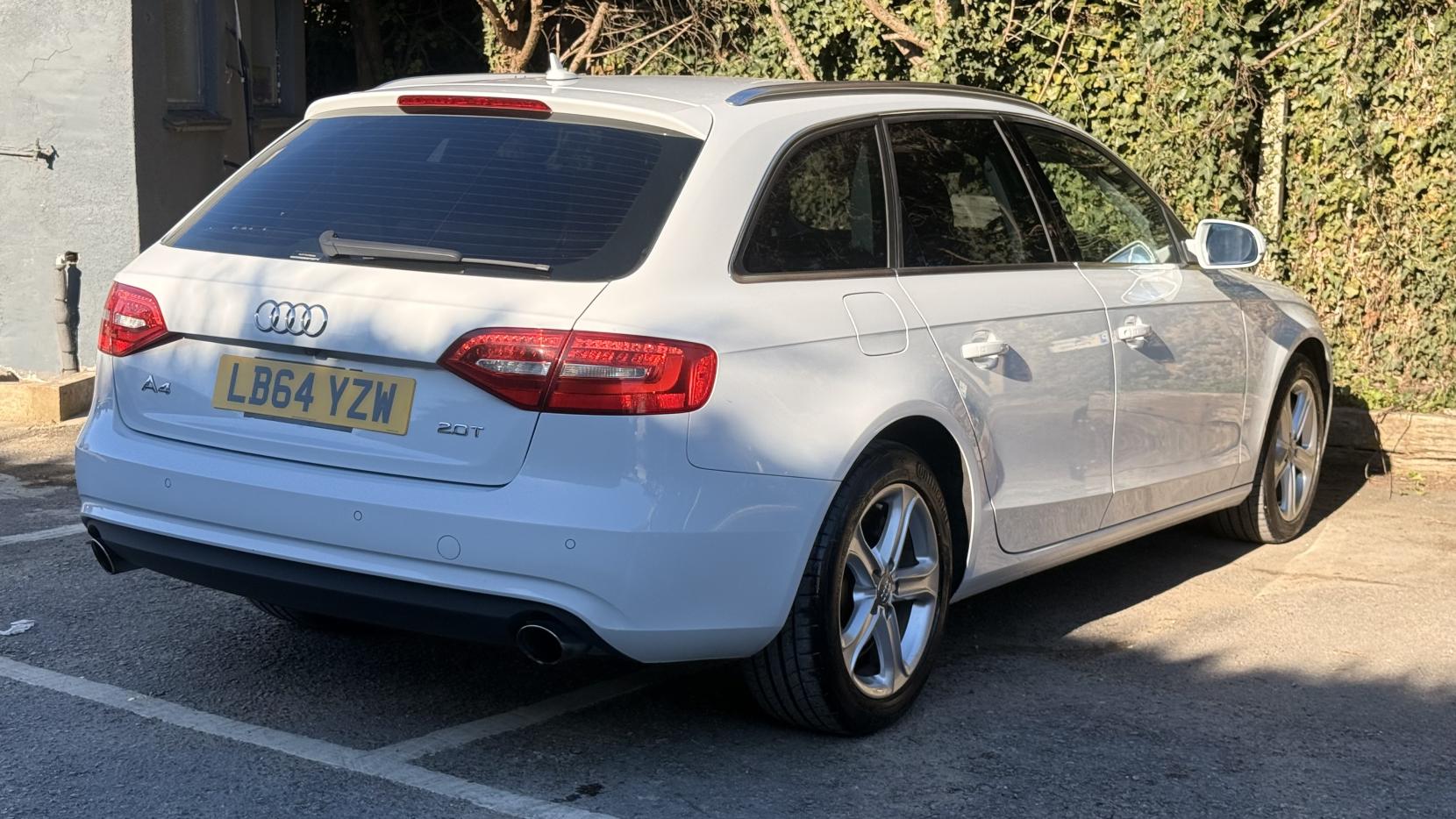 Audi A4 Avant 2.0 TFSI SE Estate 5dr Petrol Multitronic Euro 5 (s/s) (211 ps)