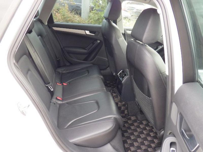 Audi A4 Avant 2.0 TFSI SE Estate 5dr Petrol Multitronic Euro 5 (s/s) (211 ps)