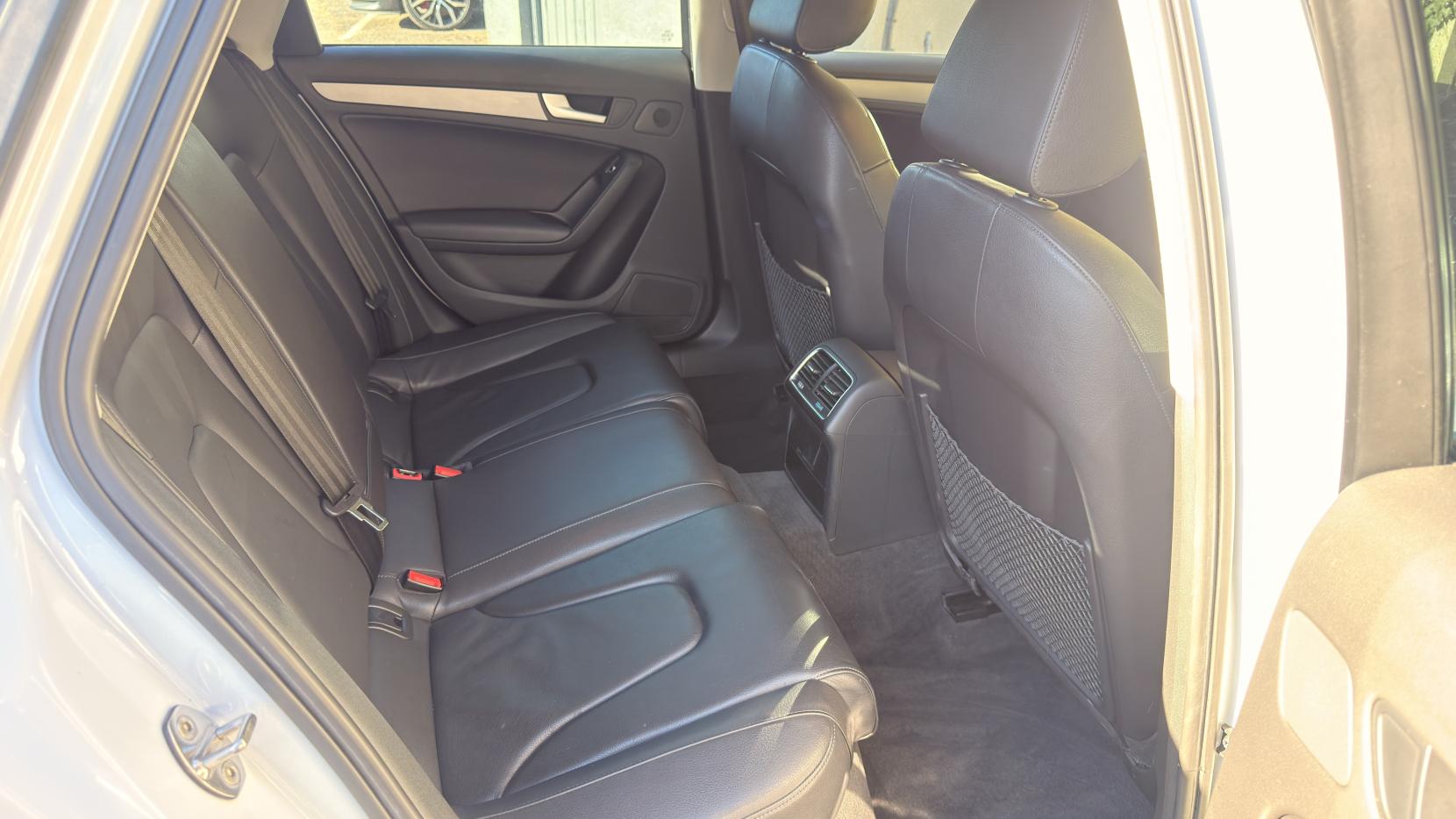 Audi A4 Avant 2.0 TFSI SE Estate 5dr Petrol Multitronic Euro 5 (s/s) (211 ps)