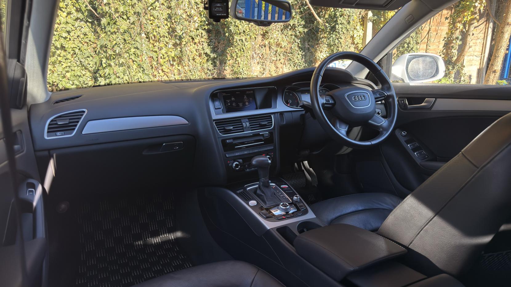 Audi A4 Avant 2.0 TFSI SE Estate 5dr Petrol Multitronic Euro 5 (s/s) (211 ps)