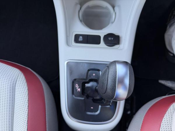 Volkswagen up! 1.0 Move up! Hatchback 5dr Petrol ASG Euro 6 (60 ps)