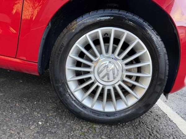 Volkswagen up! 1.0 Move up! Hatchback 5dr Petrol ASG Euro 6 (60 ps)