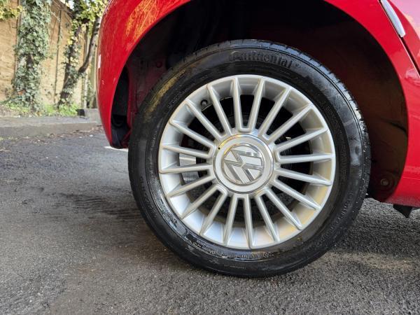 Volkswagen up! 1.0 Move up! Hatchback 5dr Petrol ASG Euro 6 (60 ps)